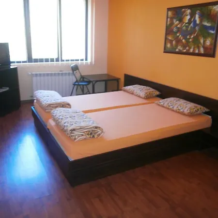 Hostel Taiti *